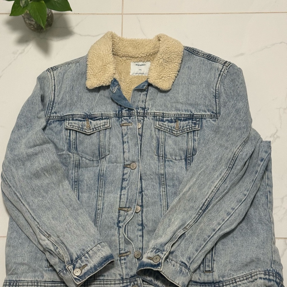 Old navy Denim Jacket with Sherpa Collar